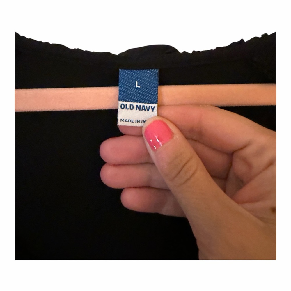 Old Navy Ruffle Dress - Picture 2 of 4
